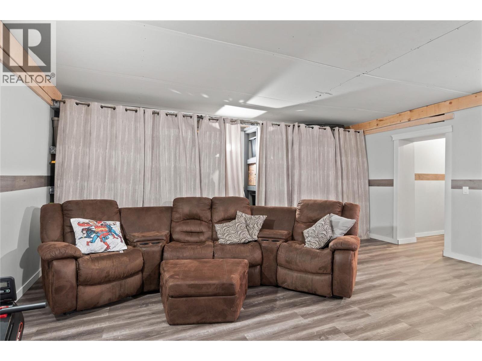 829 Woodrush Drive, Kamloops, British Columbia  V2B 0E3 - Photo 40 - 10384295