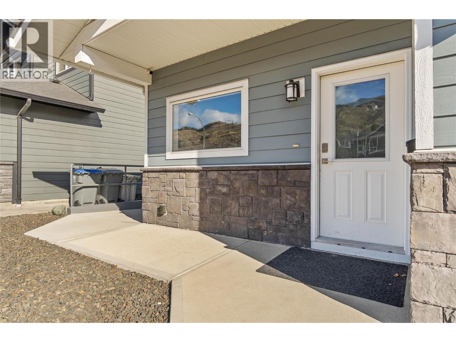 829 Woodrush Drive, Kamloops, British Columbia  V2B 0E3 - Photo 42 - 10384295