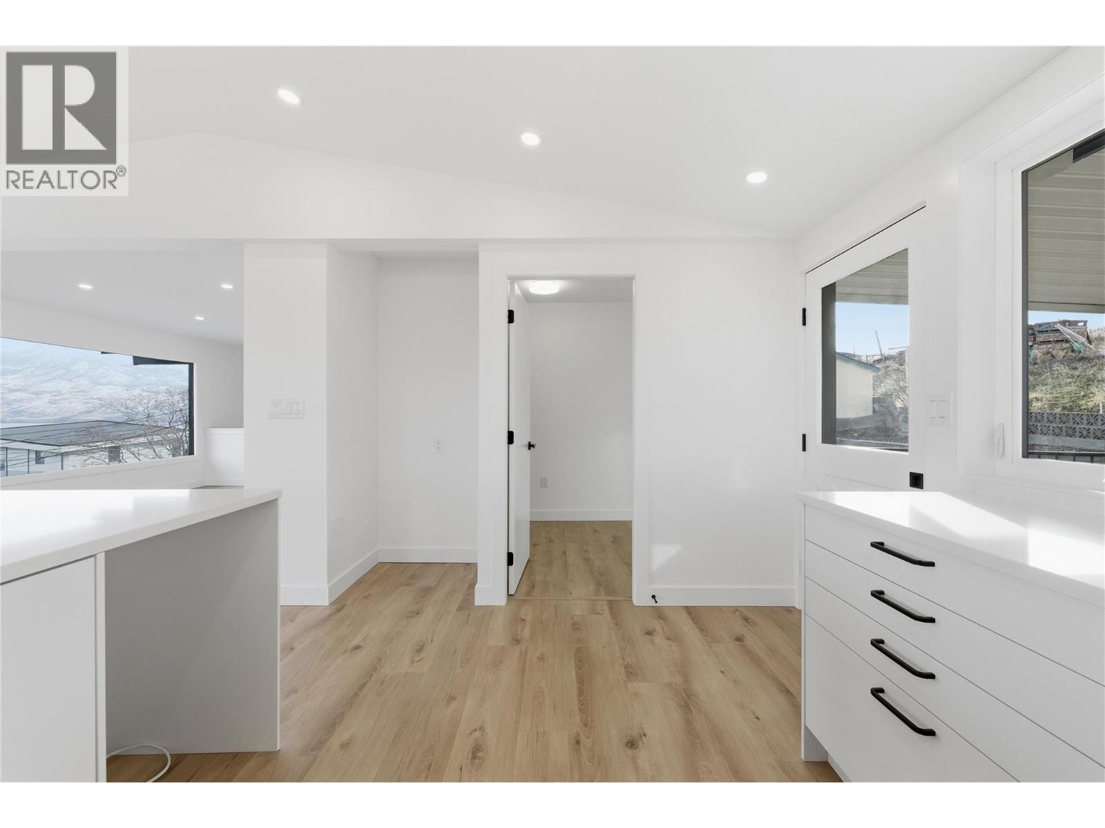 3906 Harding Road, West Kelowna, British Columbia  V4T 2J9 - Photo 18 - 10384223