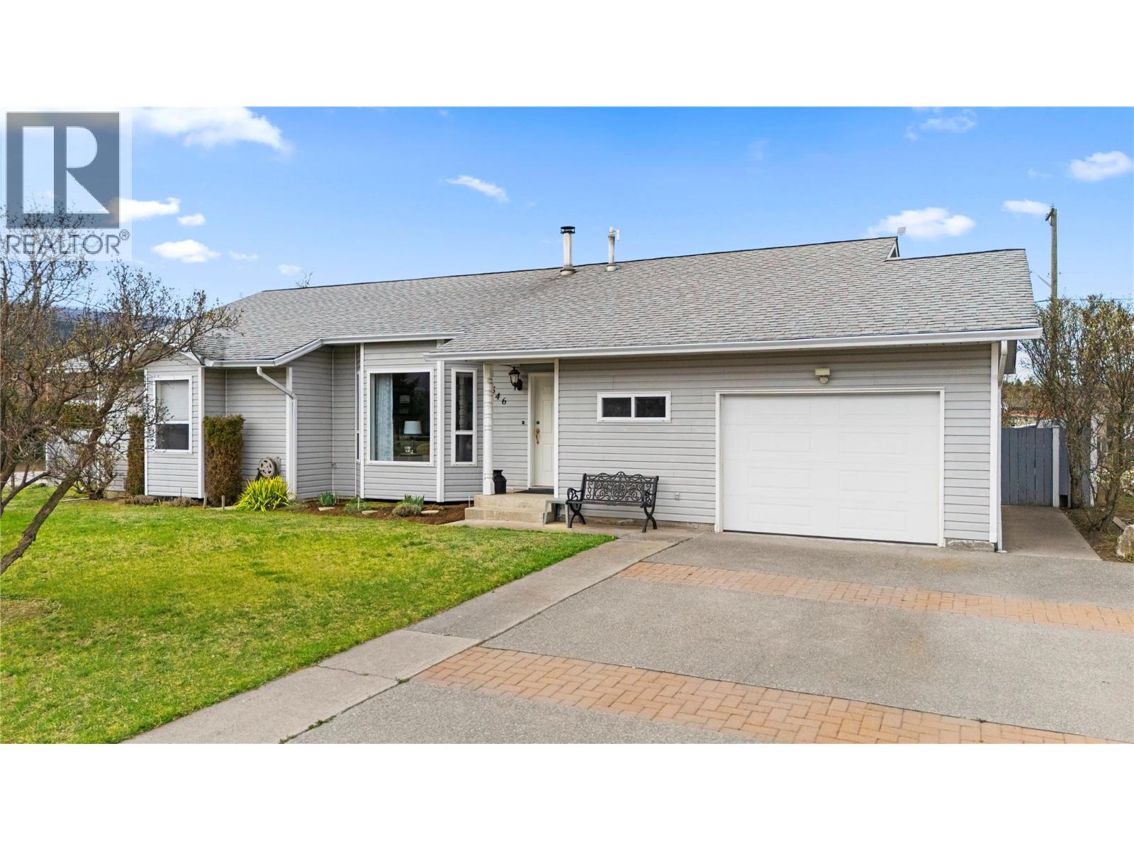 546 Oriole Way, Barriere, British Columbia  V0E 1E0 - Photo 2 - 10384067