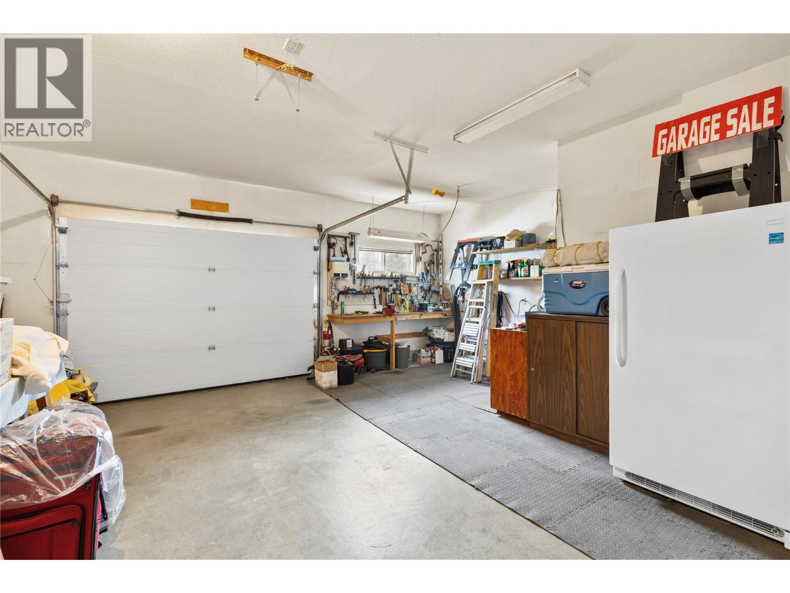 546 Oriole Way, Barriere, British Columbia  V0E 1E0 - Photo 26 - 10384067