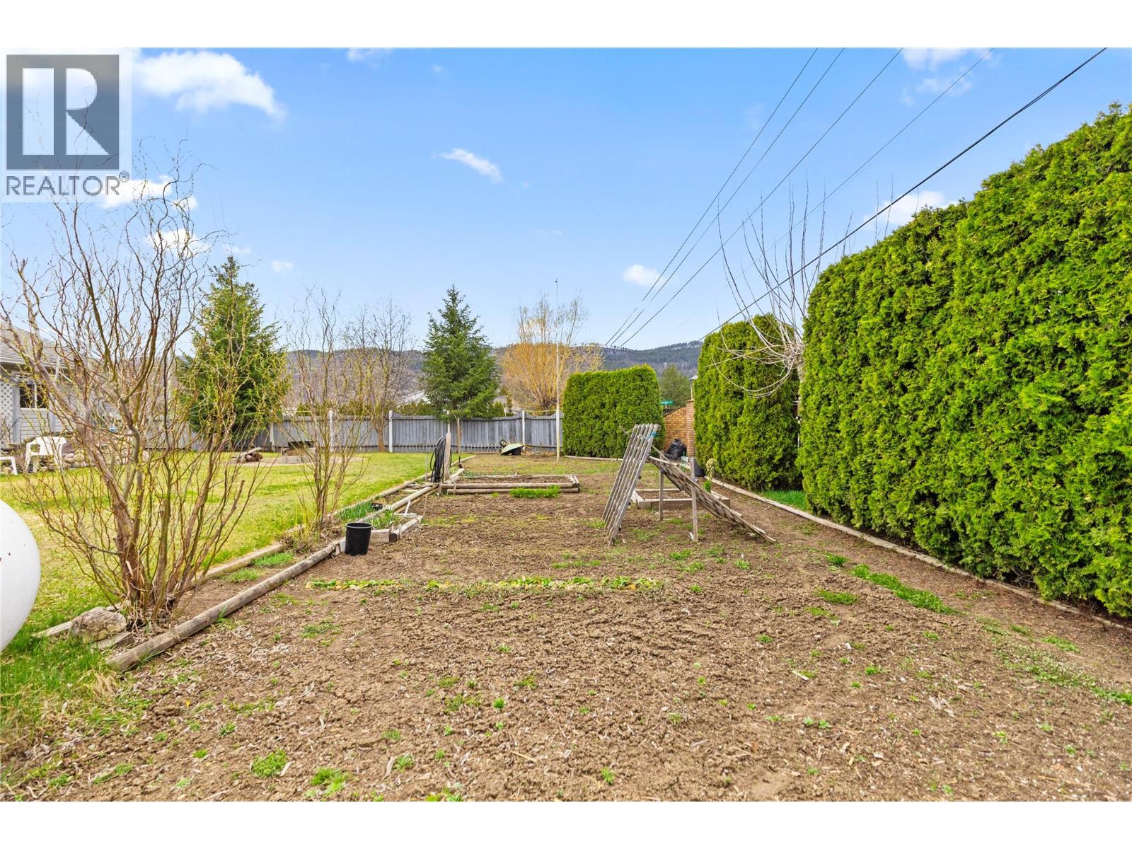 546 Oriole Way, Barriere, British Columbia  V0E 1E0 - Photo 32 - 10384067