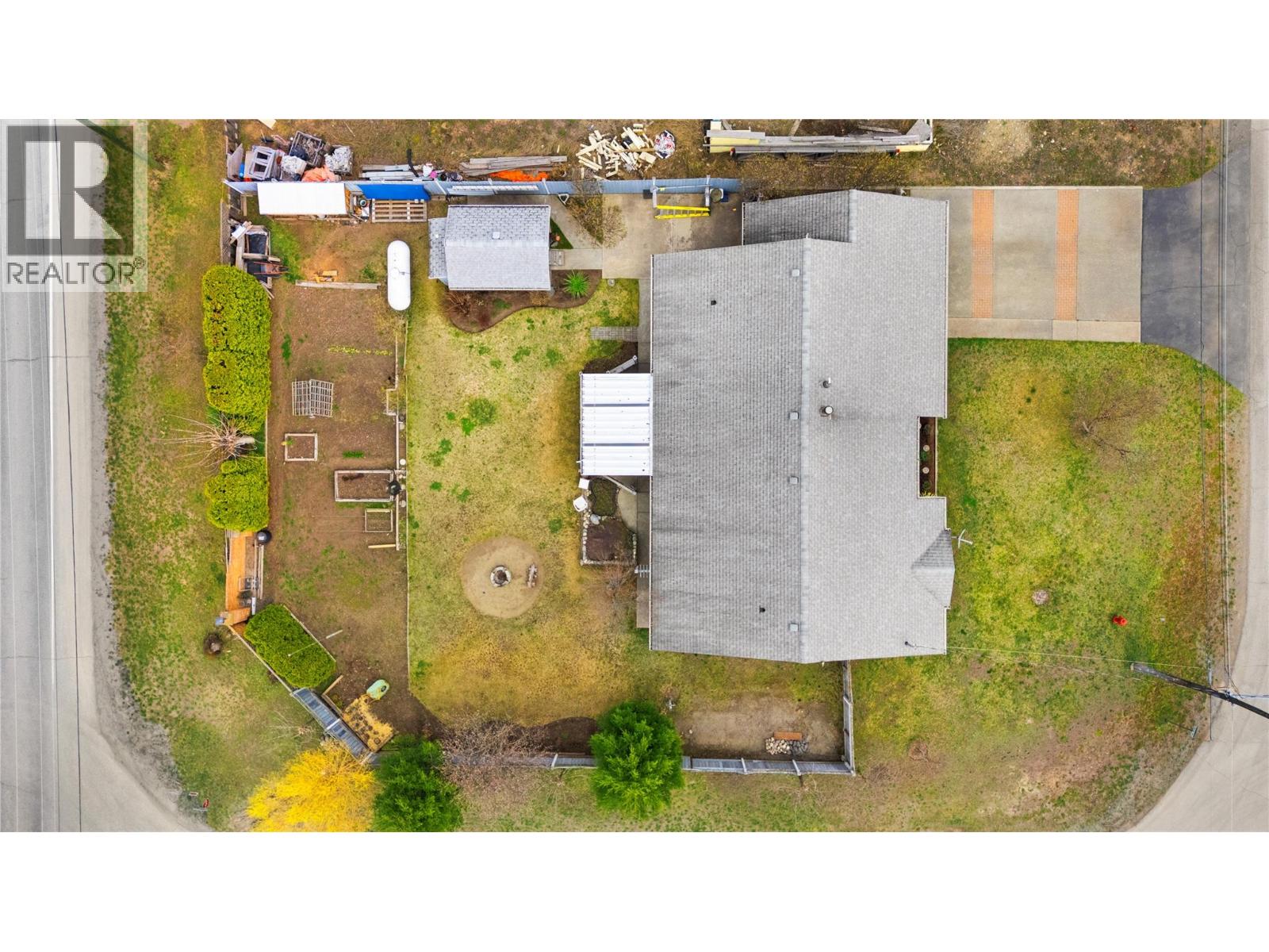 546 Oriole Way, Barriere, British Columbia  V0E 1E0 - Photo 40 - 10384067