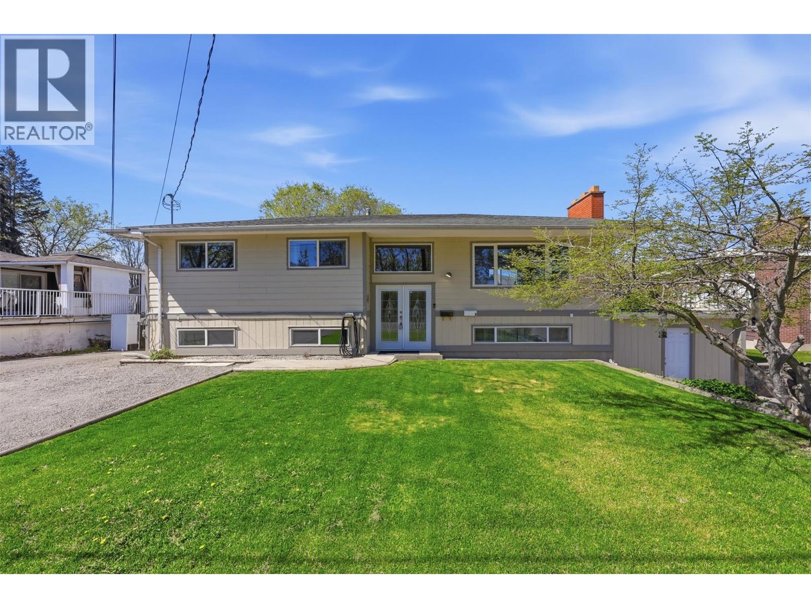 1363 Schubert Drive, Kamloops, British Columbia  V2B 2G9 - Photo 1 - 10384031