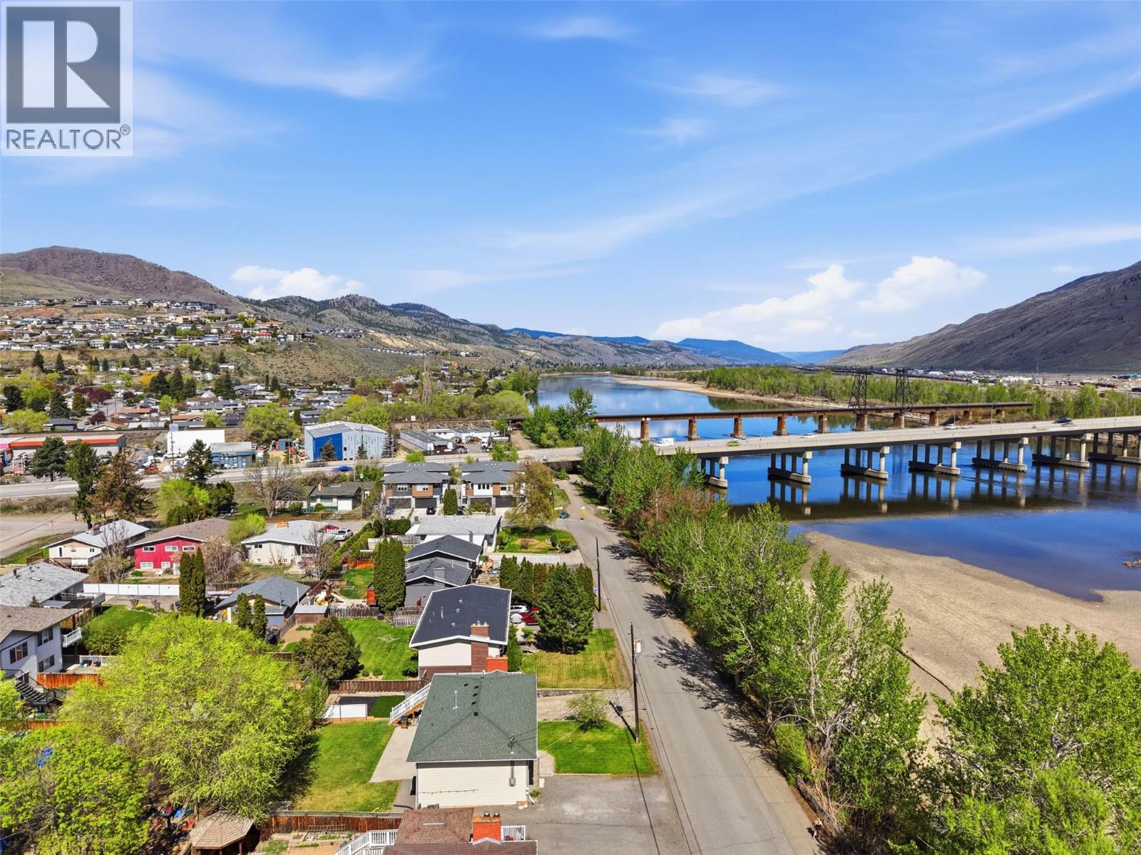 1363 Schubert Drive, Kamloops, British Columbia  V2B 2G9 - Photo 2 - 10384031