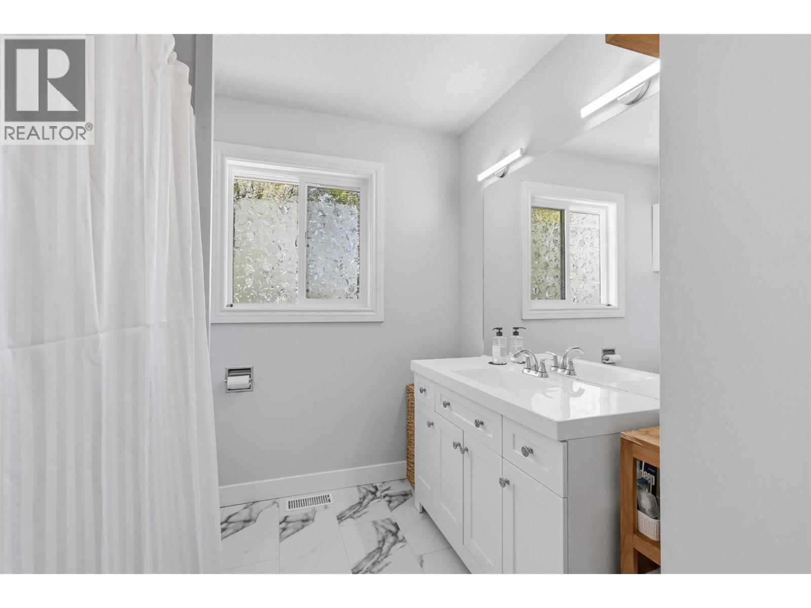 1363 Schubert Drive, Kamloops, British Columbia  V2B 2G9 - Photo 29 - 10384031