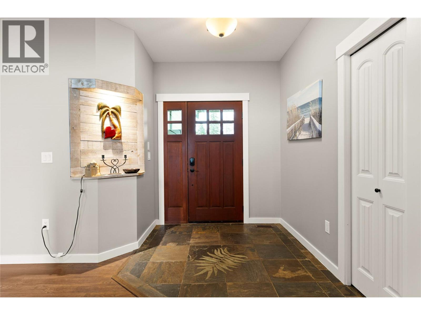 4322 Sharp Road, Spallumcheen, British Columbia  V4Y 0V6 - Photo 15 - 10383734