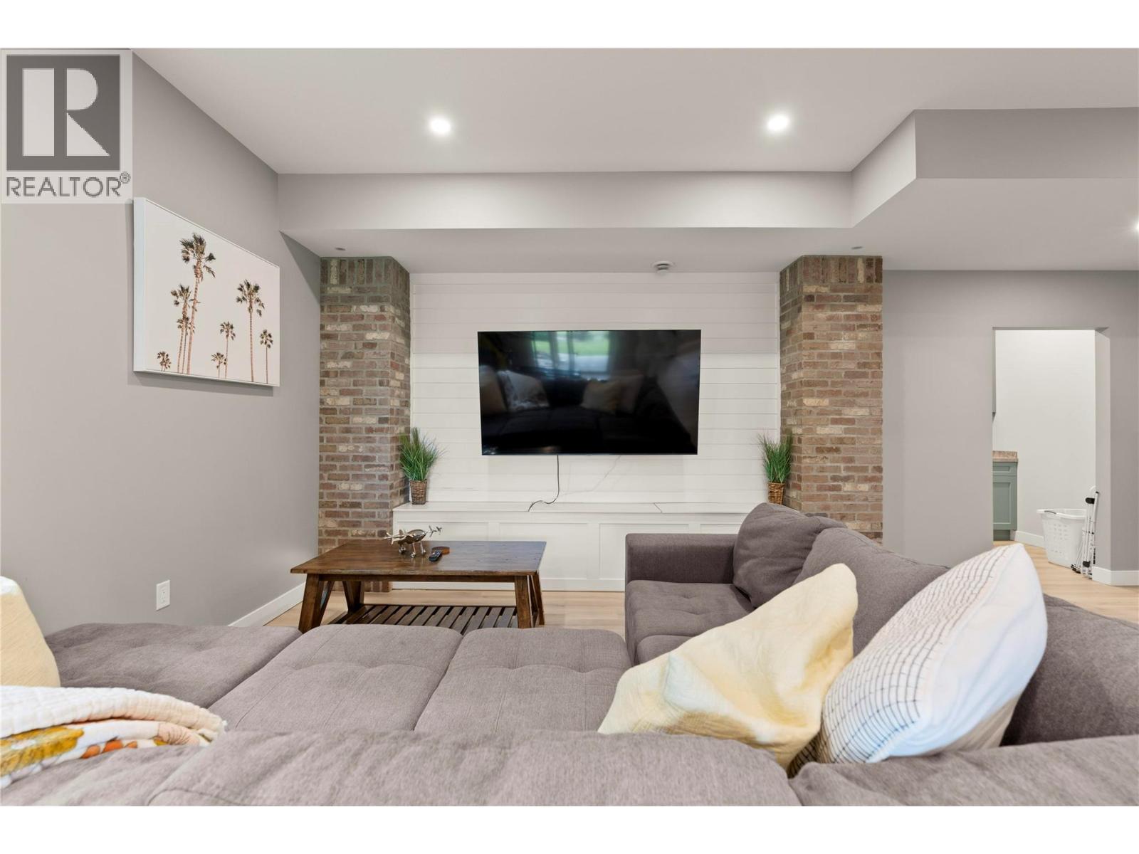 4322 Sharp Road, Spallumcheen, British Columbia  V4Y 0V6 - Photo 47 - 10383734