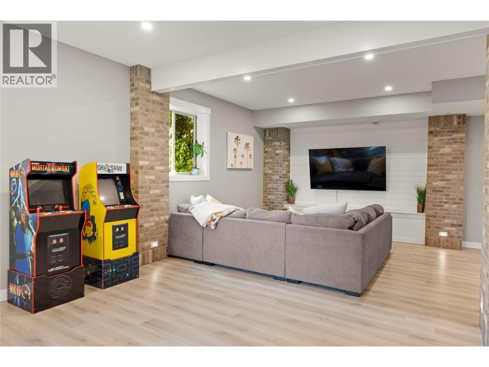 4322 Sharp Road, Spallumcheen, British Columbia  V4Y 0V6 - Photo 49 - 10383734