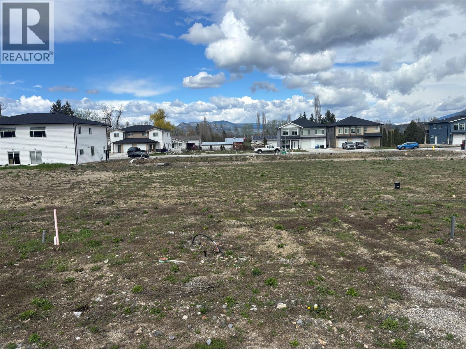 2023 Viewmount Court, Enderby, British Columbia  V0E 1V2 - Photo 9 - 10384327