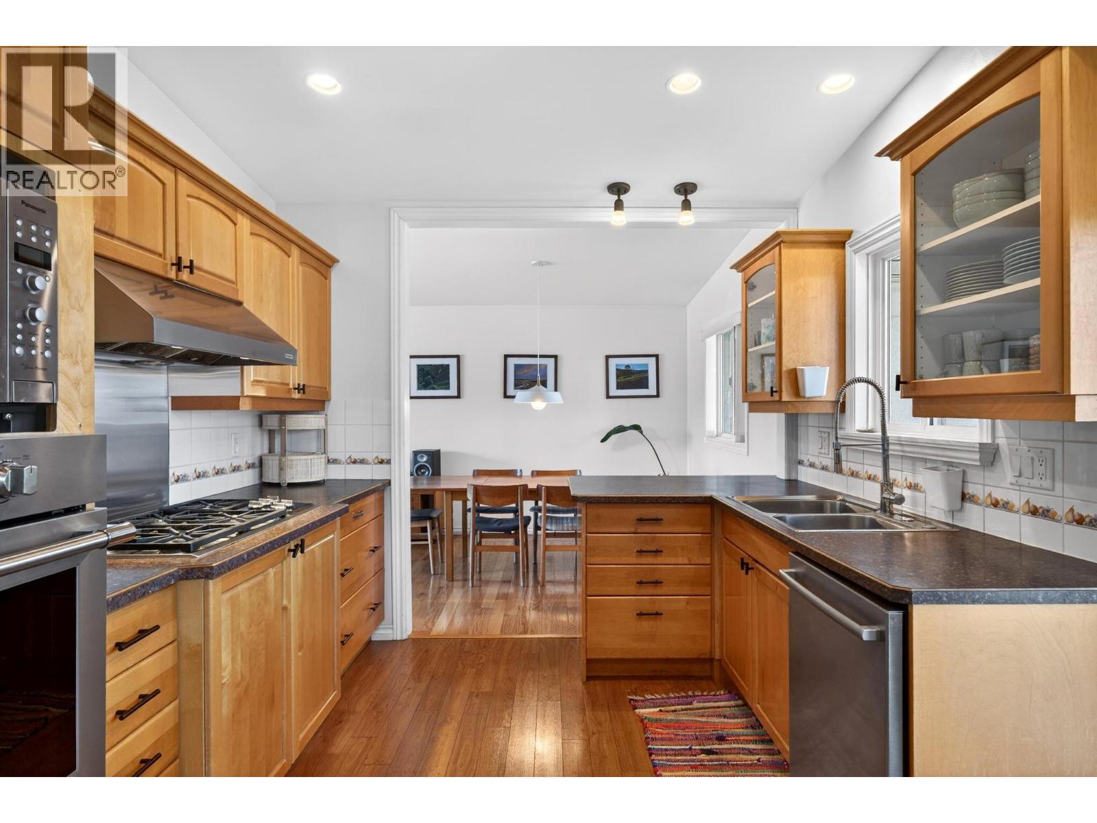 1437 Aspen Court, Kelowna, British Columbia  V1Y 3R3 - Photo 6 - 10383334