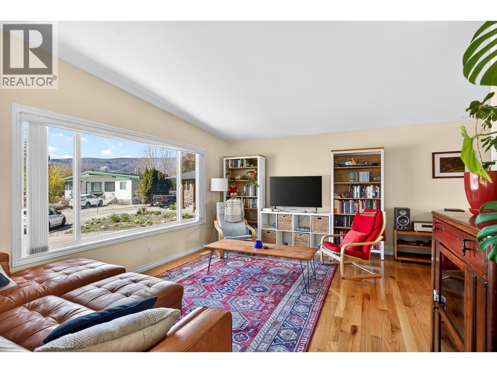 1437 Aspen Court, Kelowna, British Columbia  V1Y 3R3 - Photo 7 - 10383334