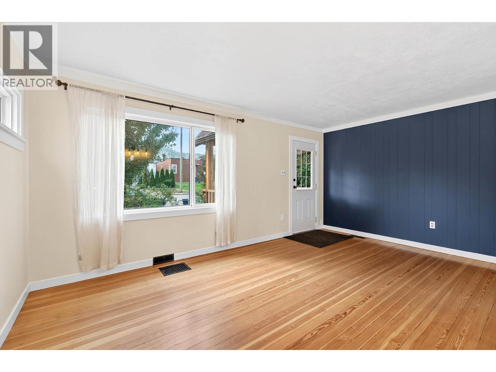 936 Nicola Street, Kamloops, British Columbia  V2C 2R9 - Photo 5 - 10384306