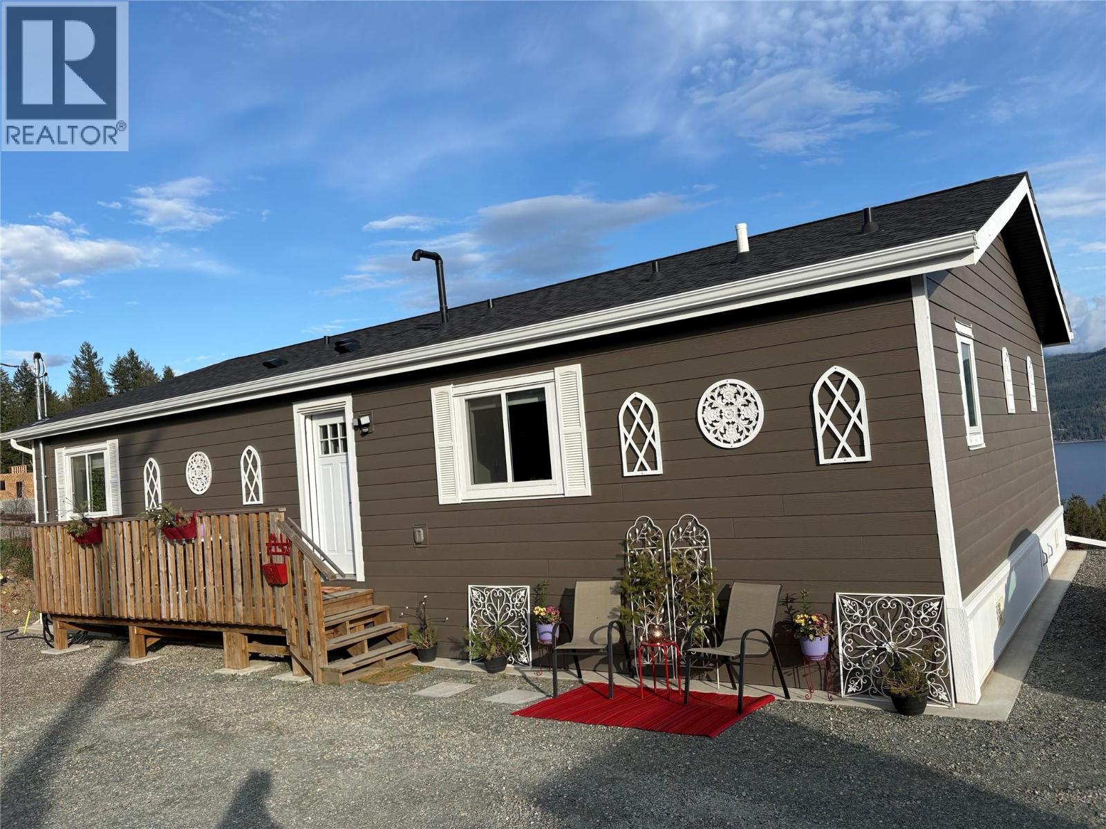 5208 Celista Place, Celista, British Columbia  V0E 1M6 - Photo 1 - 10383953