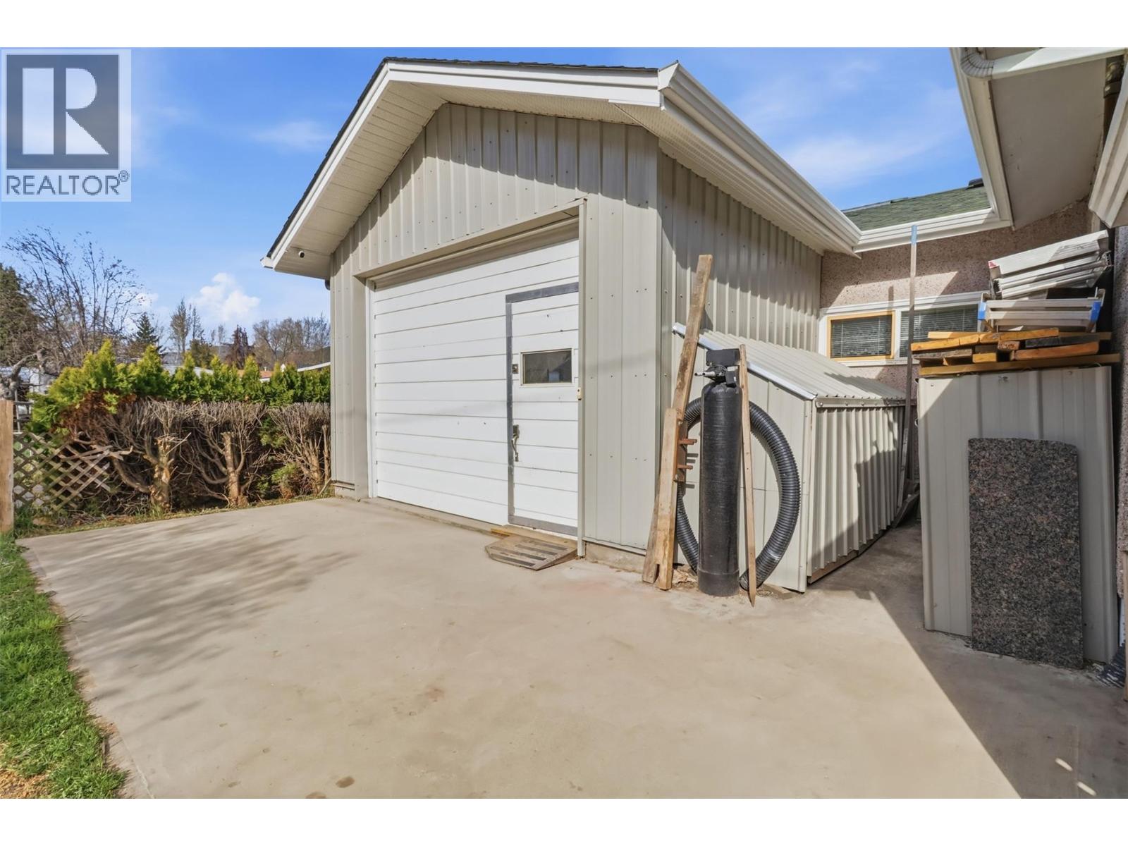 314 Wilson Street, Chase, British Columbia  V0E 1M0 - Photo 32 - 10384241