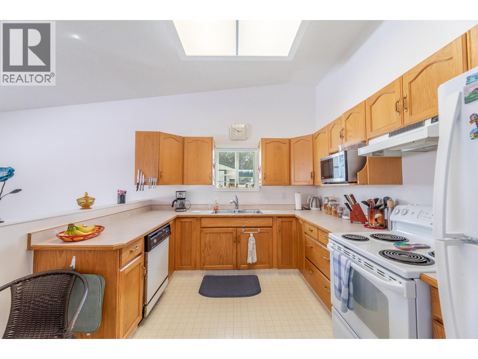 3400 Wilson Street Unit# 155, Penticton, British Columbia  V2A 8H9 - Photo 8 - 10384279