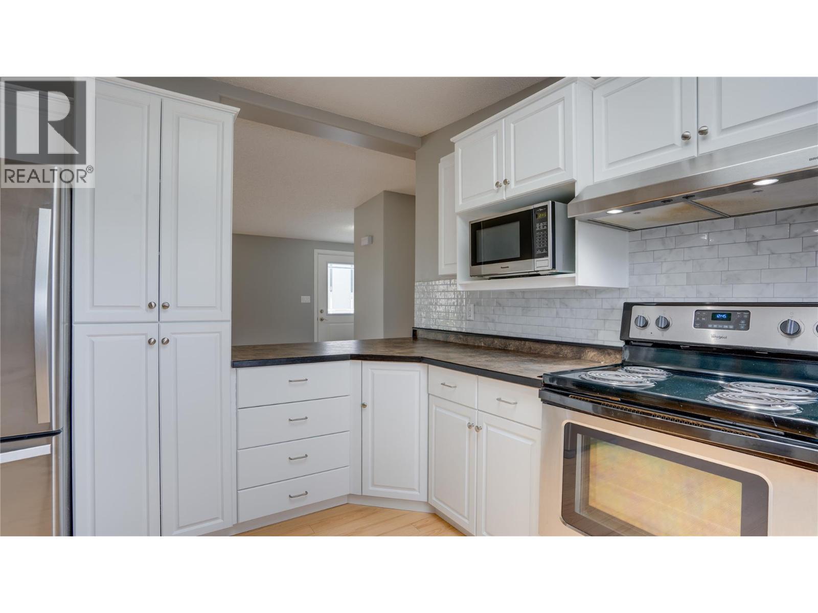 9510 Highway 97n Highway Unit# 15, Vernon, British Columbia  V1H 1R8 - Photo 9 - 10383462