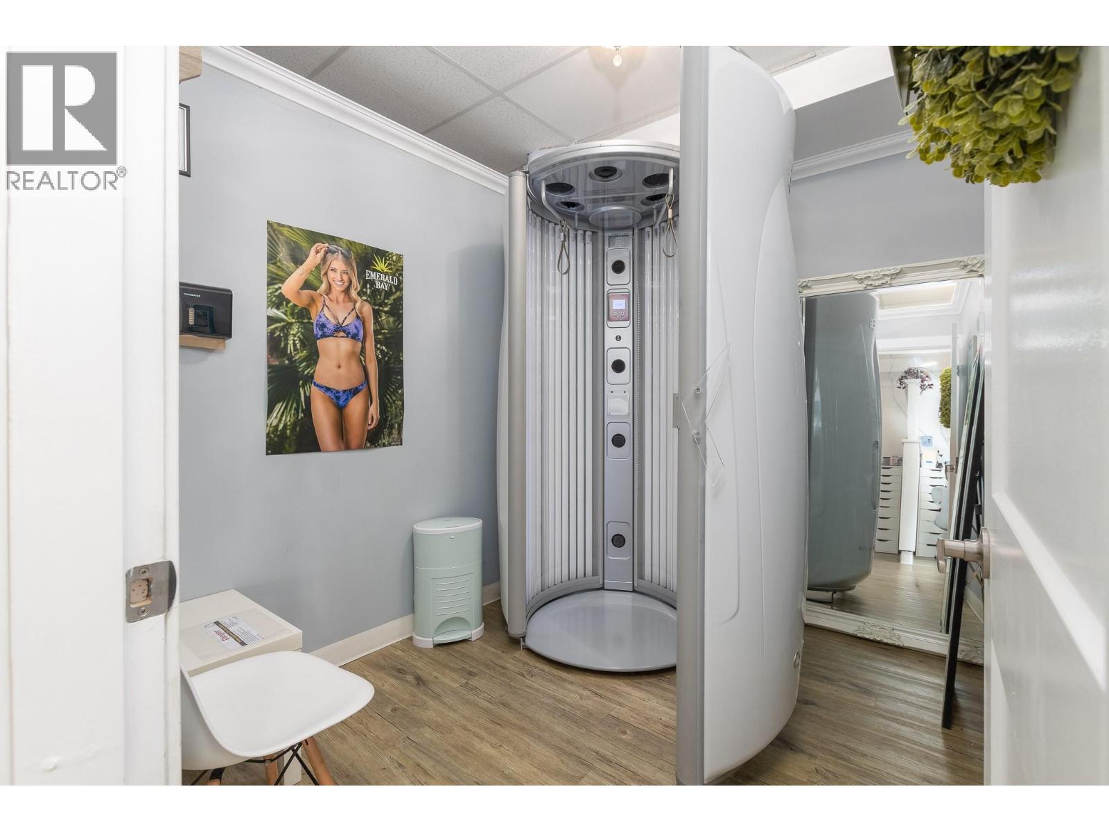 261 Alexander Street, Salmon Arm, British Columbia  V1E 4N3 - Photo 11 - 10384105