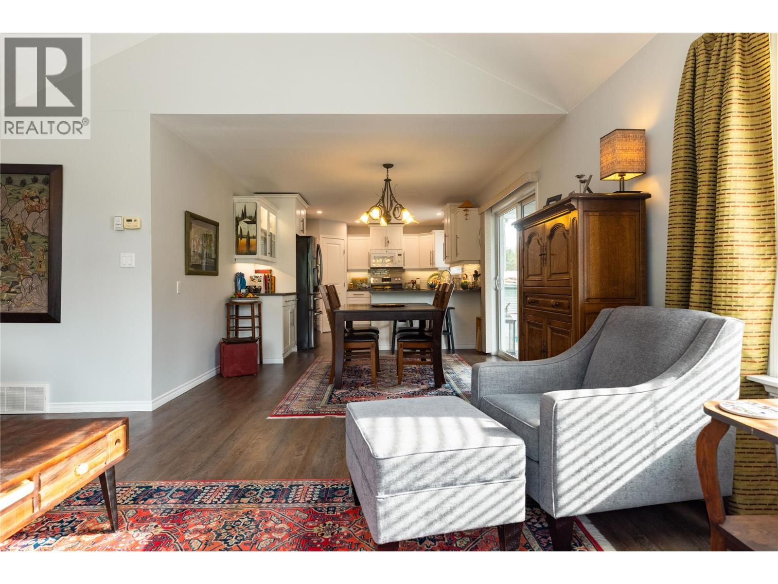 603 Fletcher Avenue, Slocan, British Columbia  V0G 2C0 - Photo 12 - 10383507