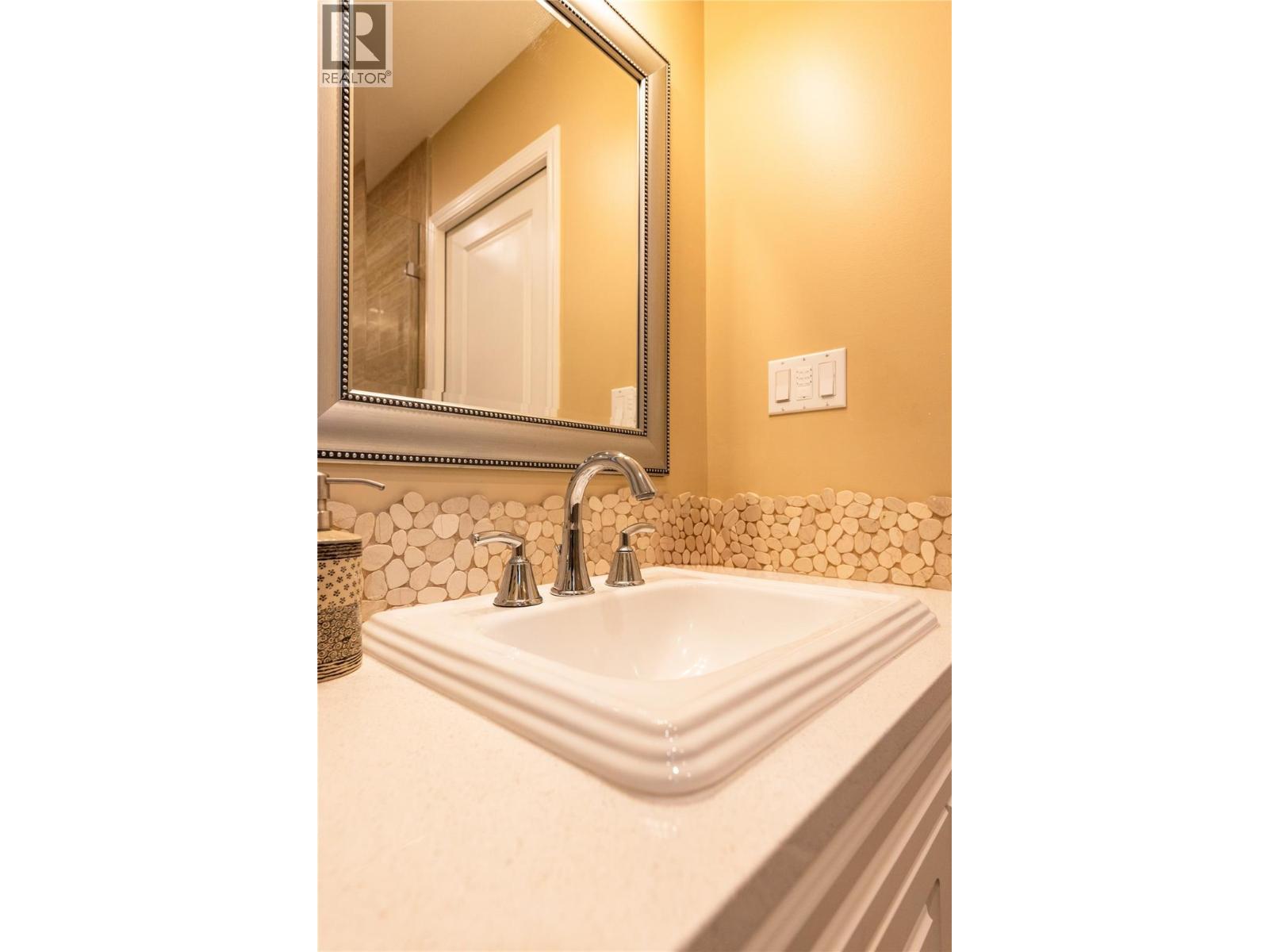 603 Fletcher Avenue, Slocan, British Columbia  V0G 2C0 - Photo 24 - 10383507