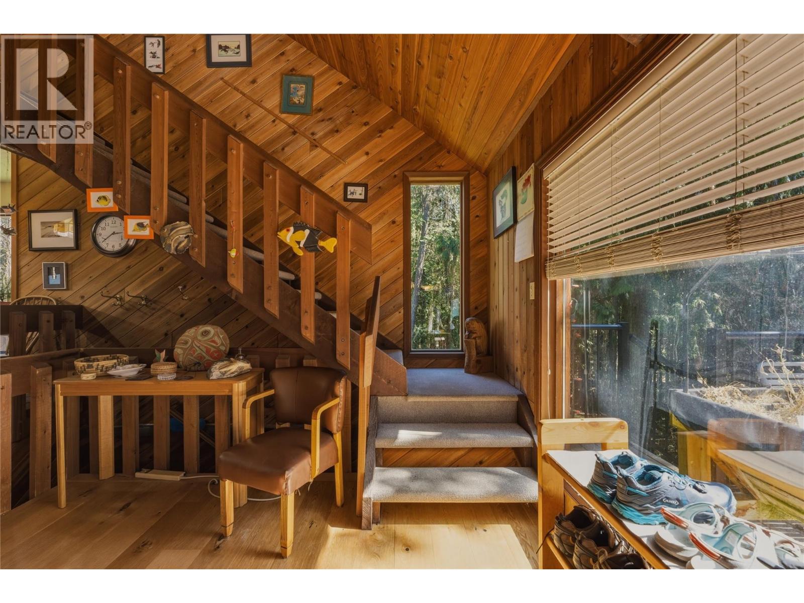 8257 Rogers Road, Vernon, British Columbia  V1B 3M7 - Photo 17 - 10384271