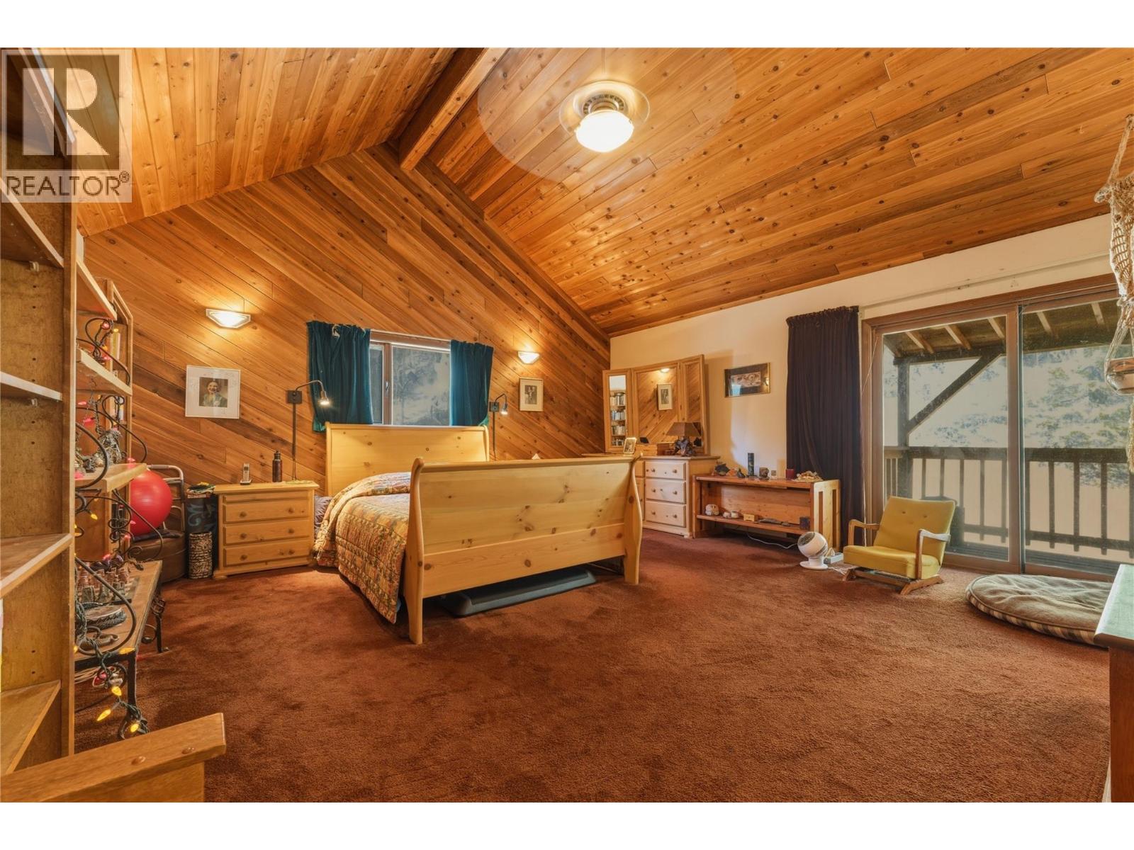 8257 Rogers Road, Vernon, British Columbia  V1B 3M7 - Photo 18 - 10384271