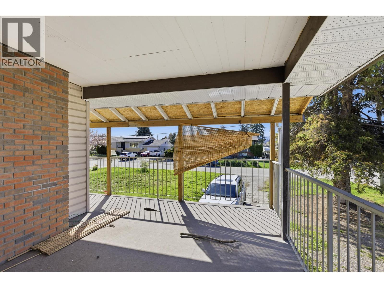 355 Mara Road, Kelowna, British Columbia  V1X 2T1 - Photo 20 - 10384205