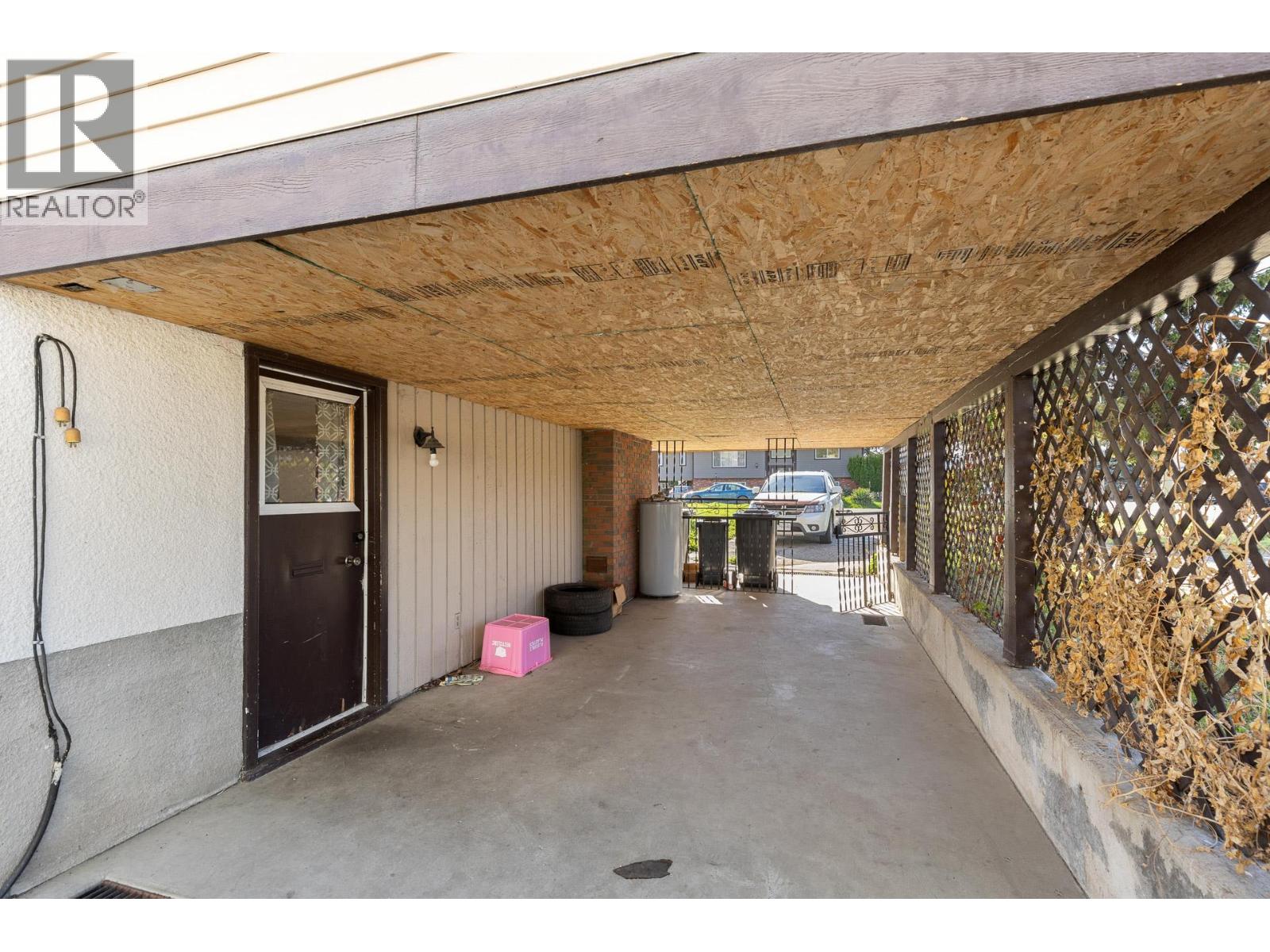 355 Mara Road, Kelowna, British Columbia  V1X 2T1 - Photo 21 - 10384205