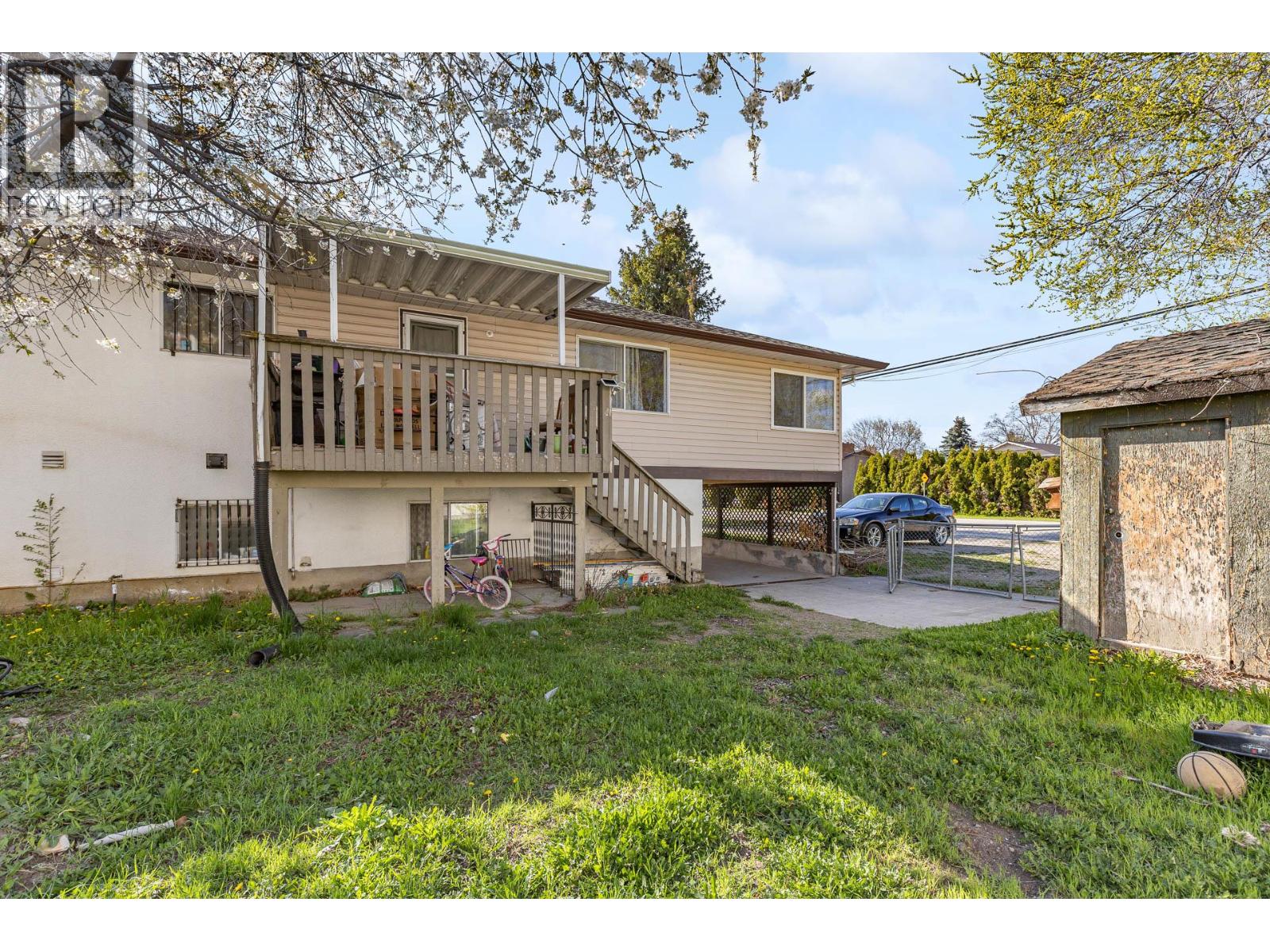 355 Mara Road, Kelowna, British Columbia  V1X 2T1 - Photo 32 - 10384205