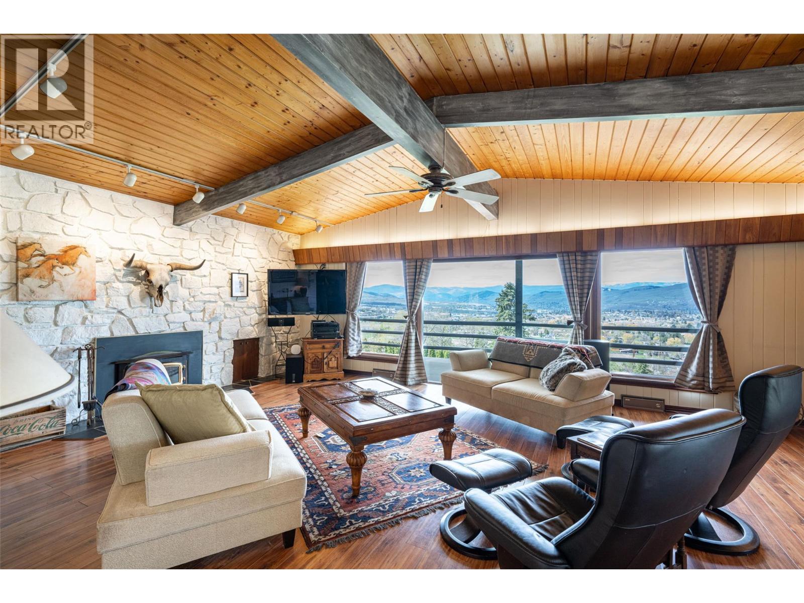 701 Robin Road, Vernon, British Columbia  V1B 3B3 - Photo 41 - 10384185