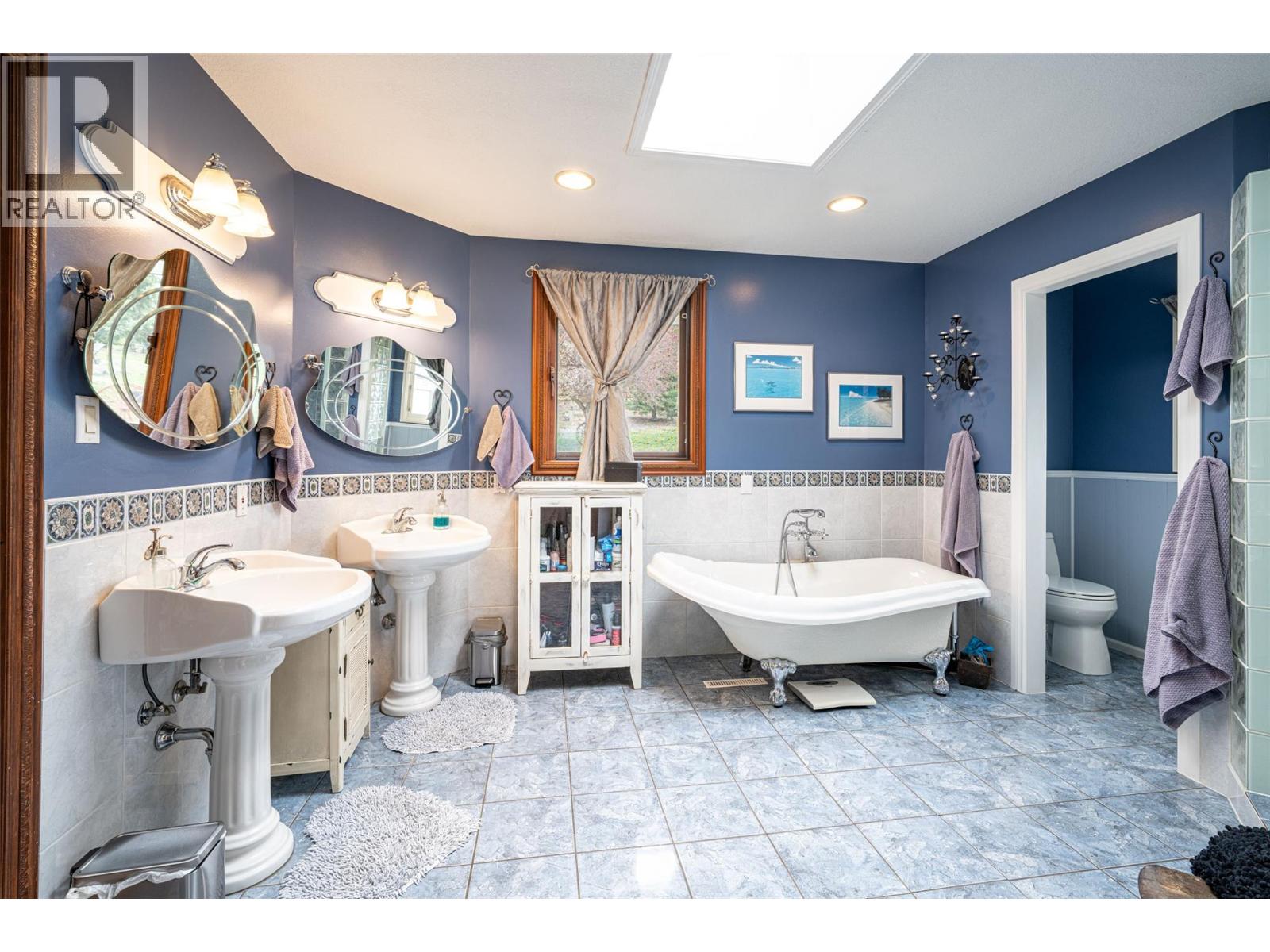 701 Robin Road, Vernon, British Columbia  V1B 3B3 - Photo 55 - 10384185