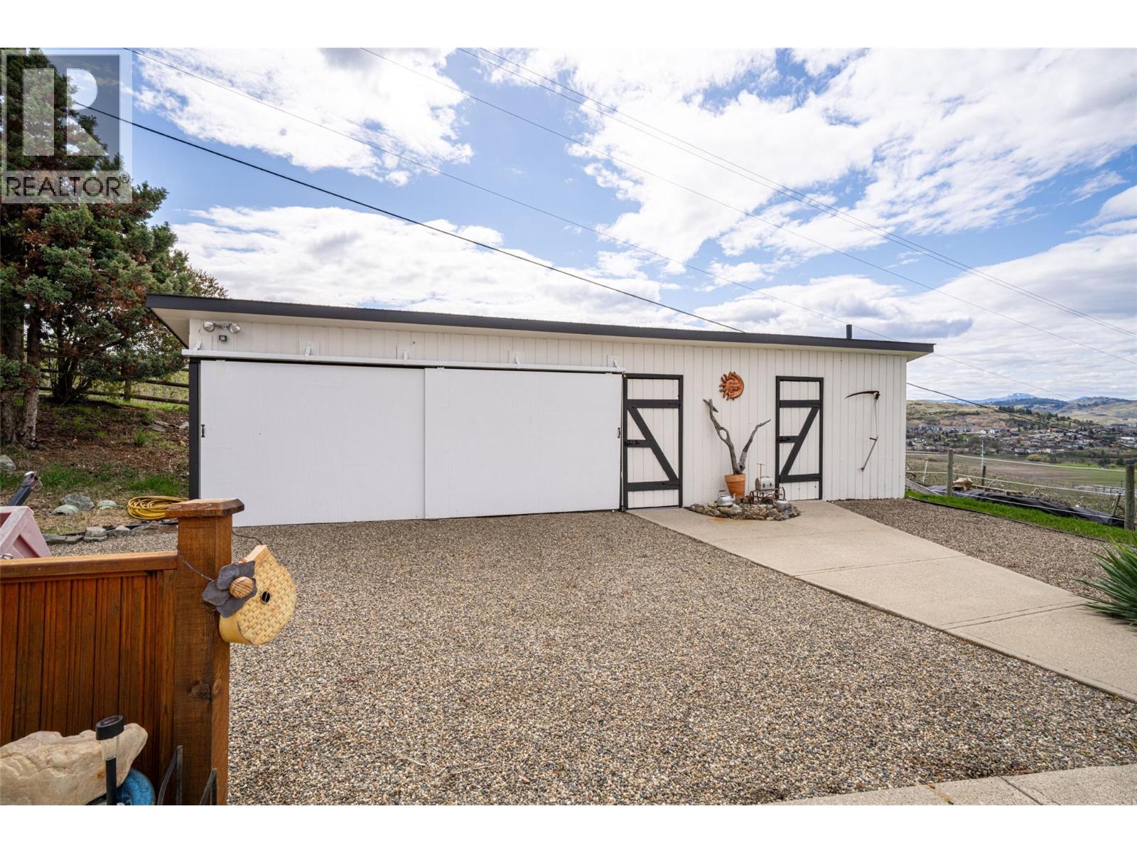 701 Robin Road, Vernon, British Columbia  V1B 3B3 - Photo 84 - 10384185