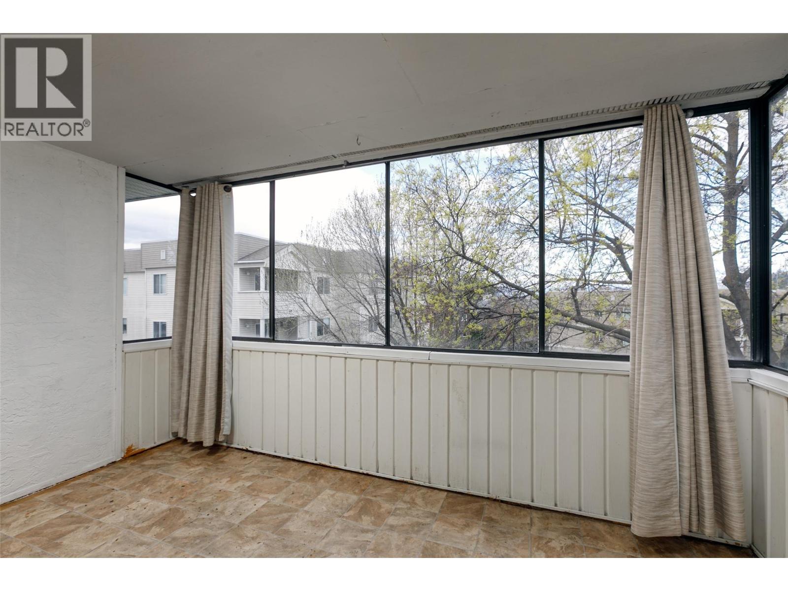 450 All Star Court Unit# 322, Kelowna, British Columbia  V1X 5N7 - Photo 10 - 10383694