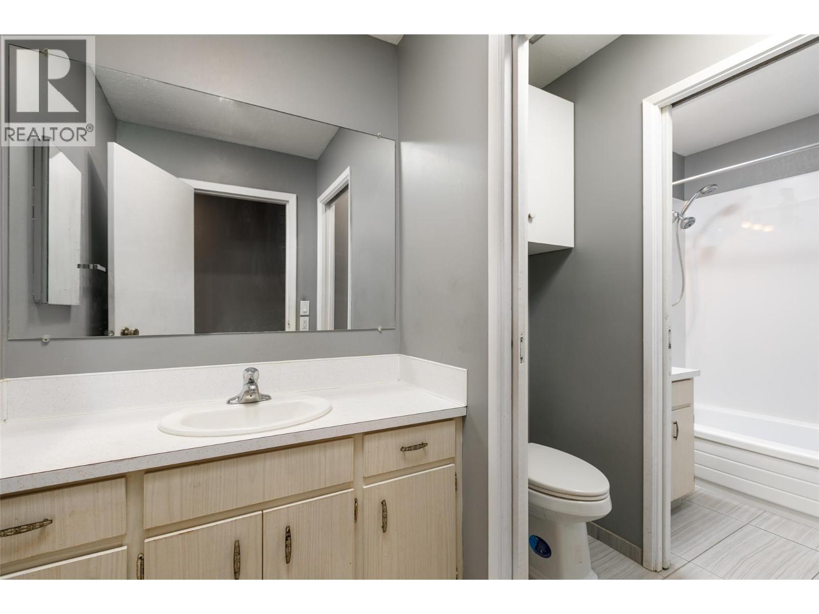 450 All Star Court Unit# 322, Kelowna, British Columbia  V1X 5N7 - Photo 15 - 10383694