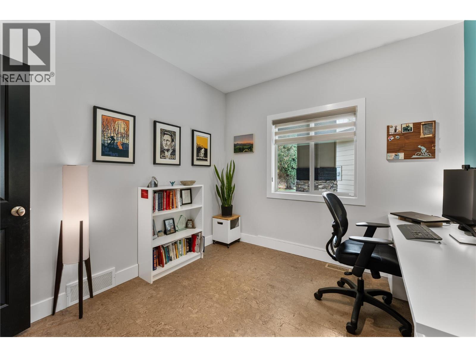 614 Armour Crescent, Kelowna, British Columbia  V1W 1A5 - Photo 35 - 10383426