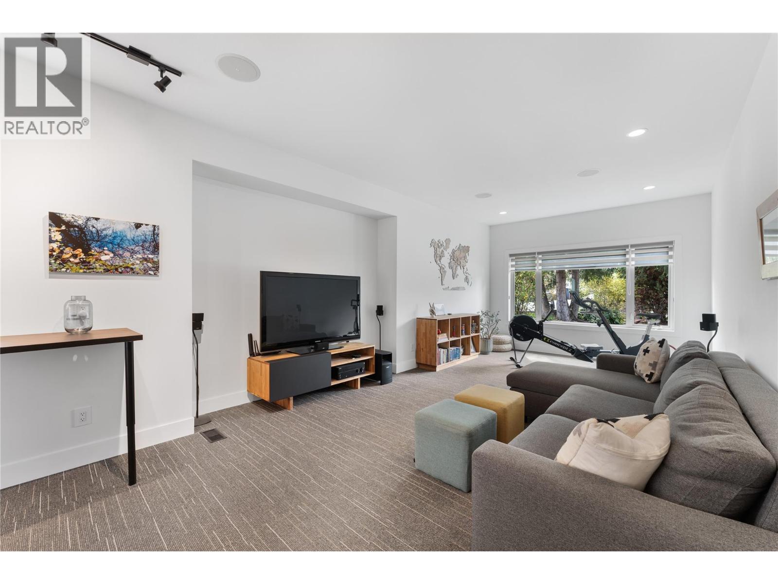 614 Armour Crescent, Kelowna, British Columbia  V1W 1A5 - Photo 40 - 10383426