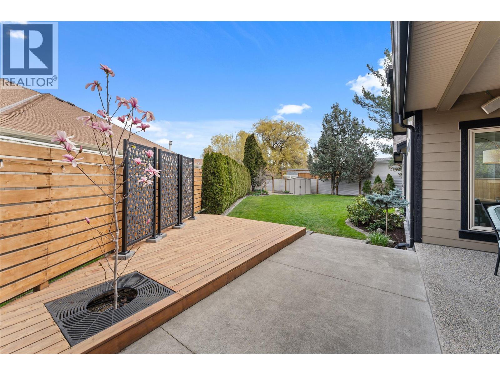 614 Armour Crescent, Kelowna, British Columbia  V1W 1A5 - Photo 47 - 10383426