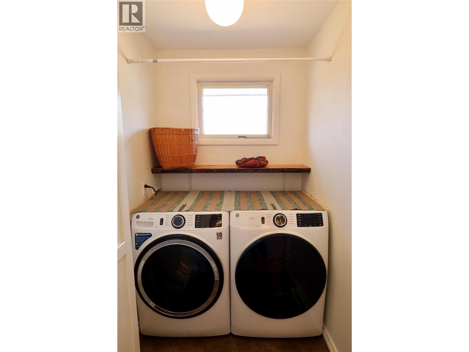 605 8th Street, Golden, British Columbia  V0A 1H0 - Photo 13 - 10384158