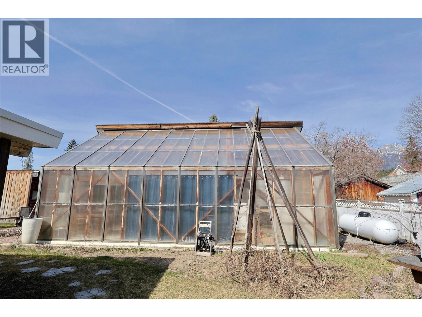 605 8th Street, Golden, British Columbia  V0A 1H0 - Photo 28 - 10384158