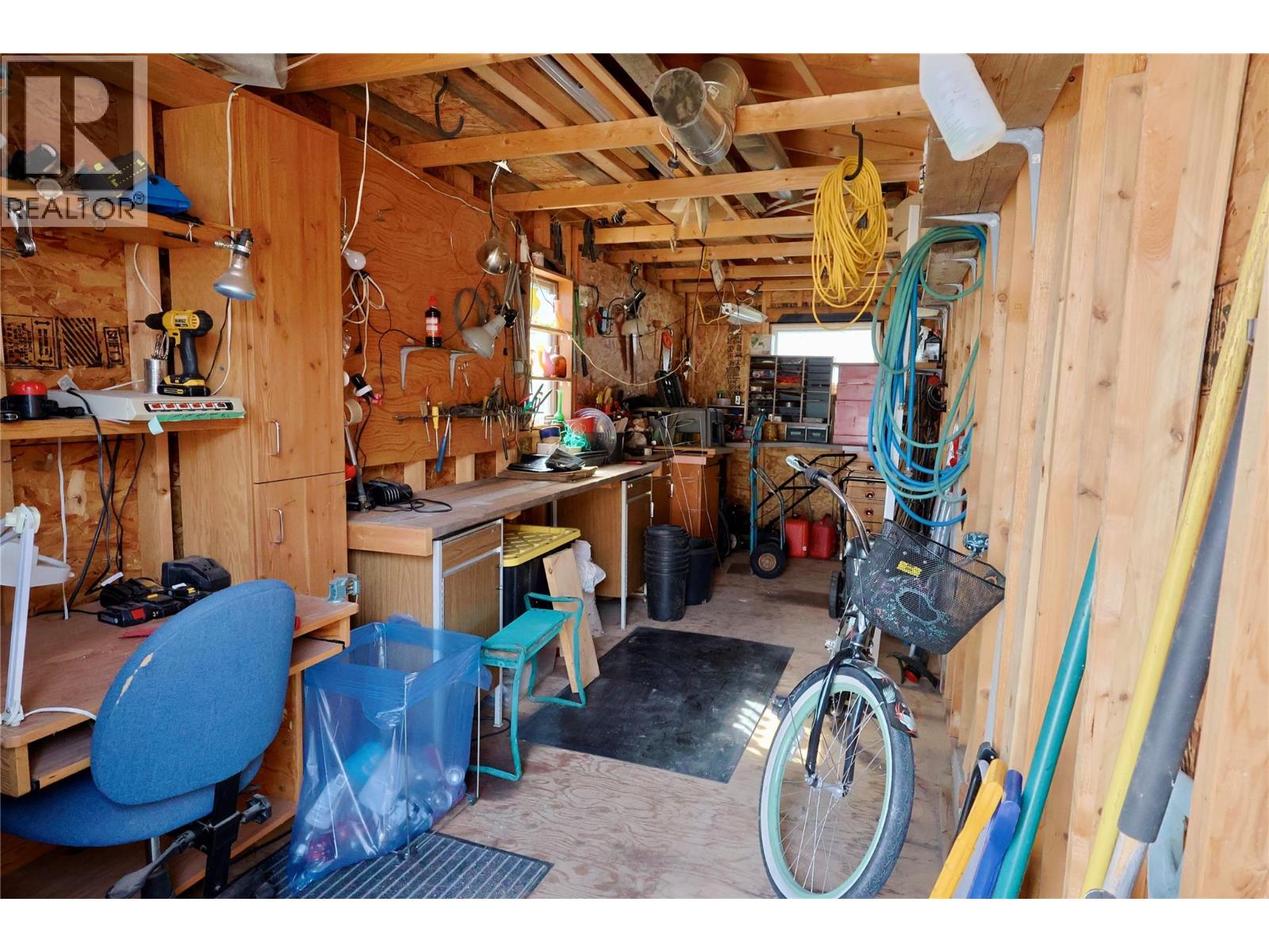 605 8th Street, Golden, British Columbia  V0A 1H0 - Photo 34 - 10384158