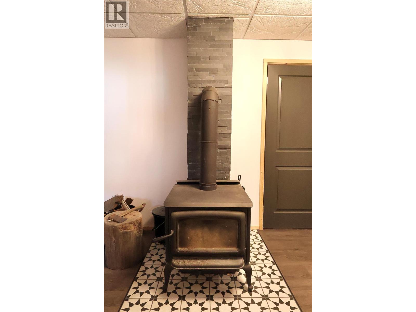 605 8th Street, Golden, British Columbia  V0A 1H0 - Photo 47 - 10384158