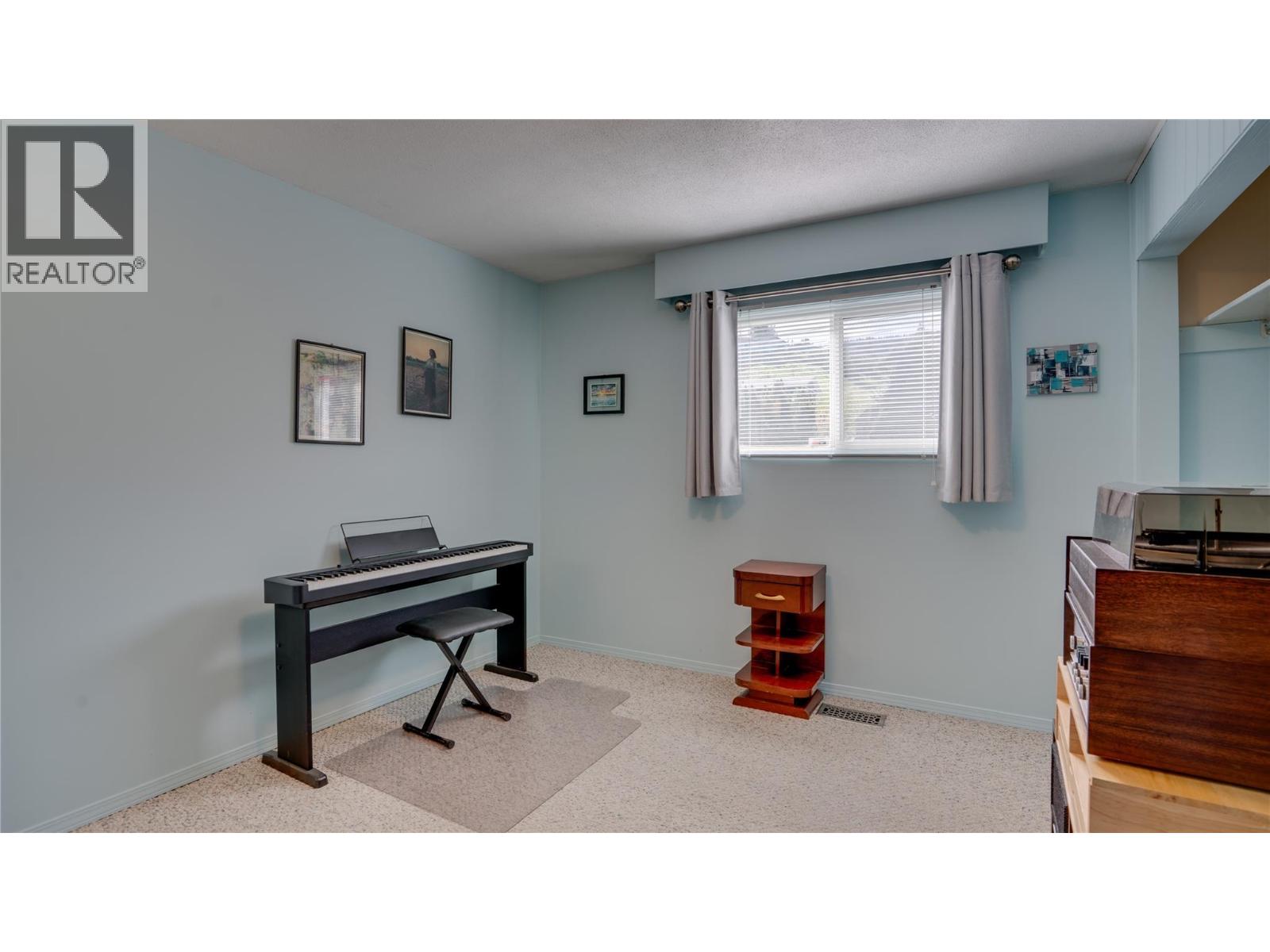 7595 Klinger Road, Vernon, British Columbia  V1H 1H4 - Photo 22 - 10383950