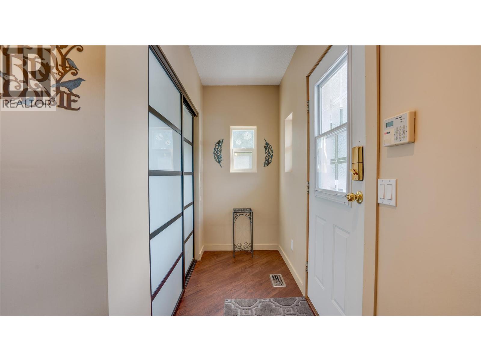 7595 Klinger Road, Vernon, British Columbia  V1H 1H4 - Photo 6 - 10383950