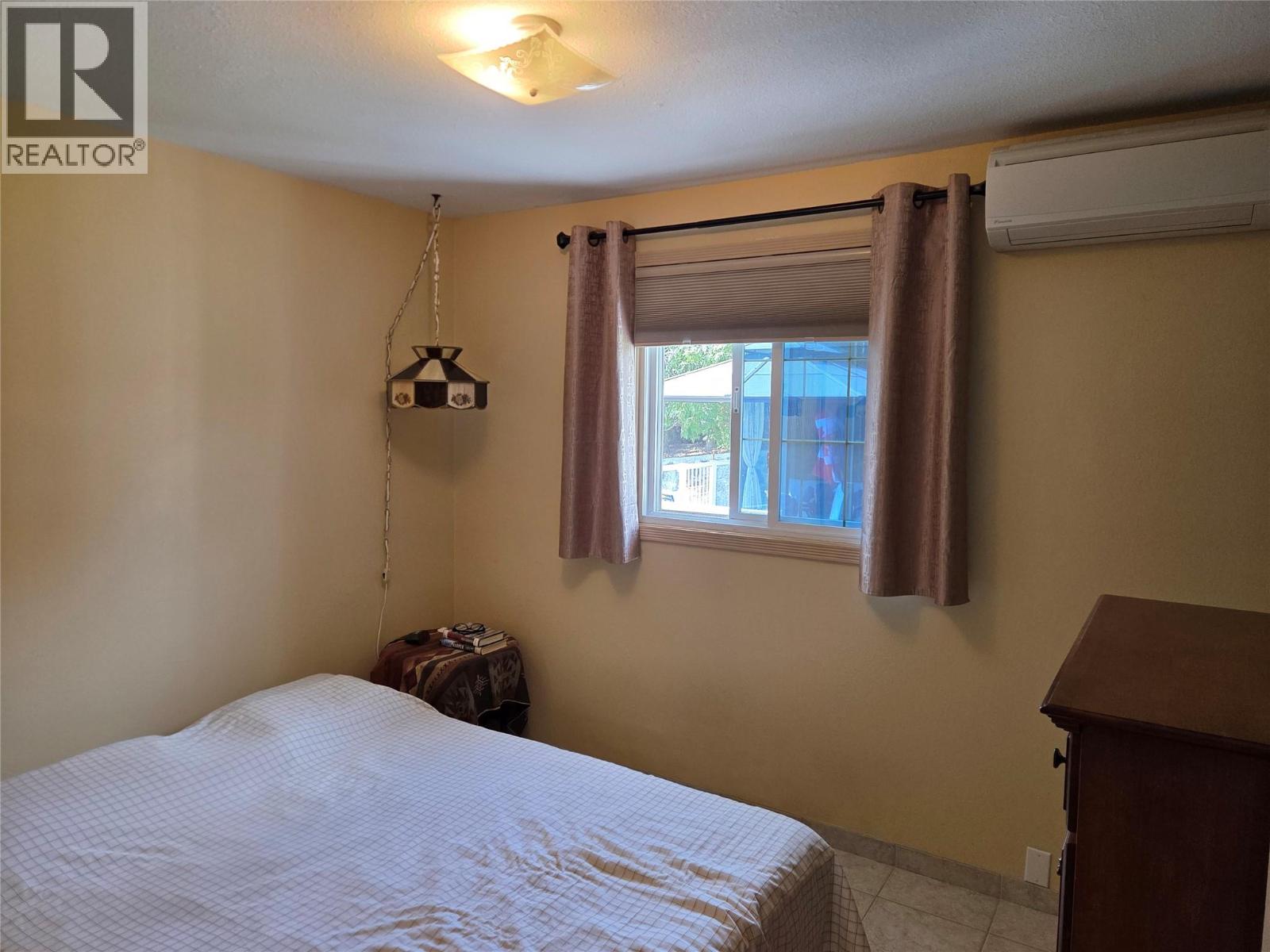 114 Cedar Avenue, Kaleden, British Columbia  V0H 1K0 - Photo 13 - 10384369