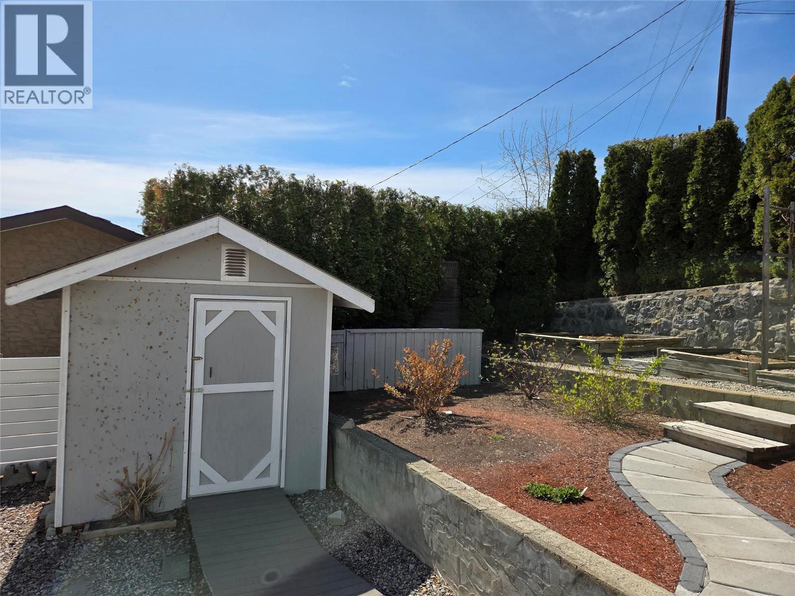 114 Cedar Avenue, Kaleden, British Columbia  V0H 1K0 - Photo 30 - 10384369