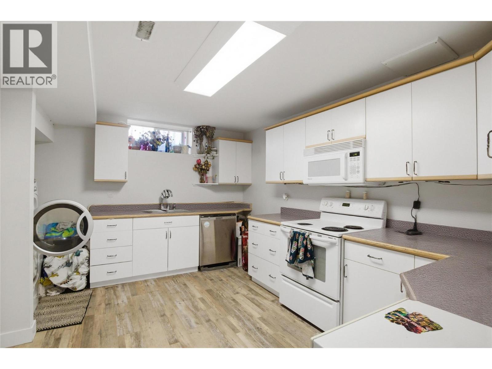 1938 Parkcrest Avenue, Kamloops, British Columbia  V2B 4X3 - Photo 15 - 10384187