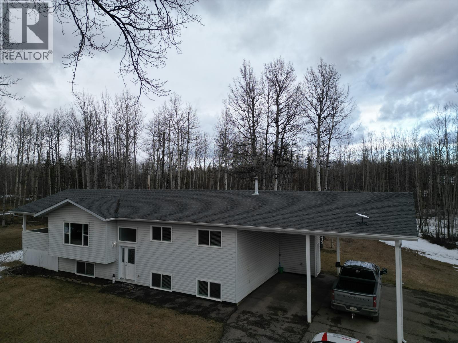 5684 Wabi Estates, Chetwynd, British Columbia  V0C 1J0 - Photo 1 - 10384140