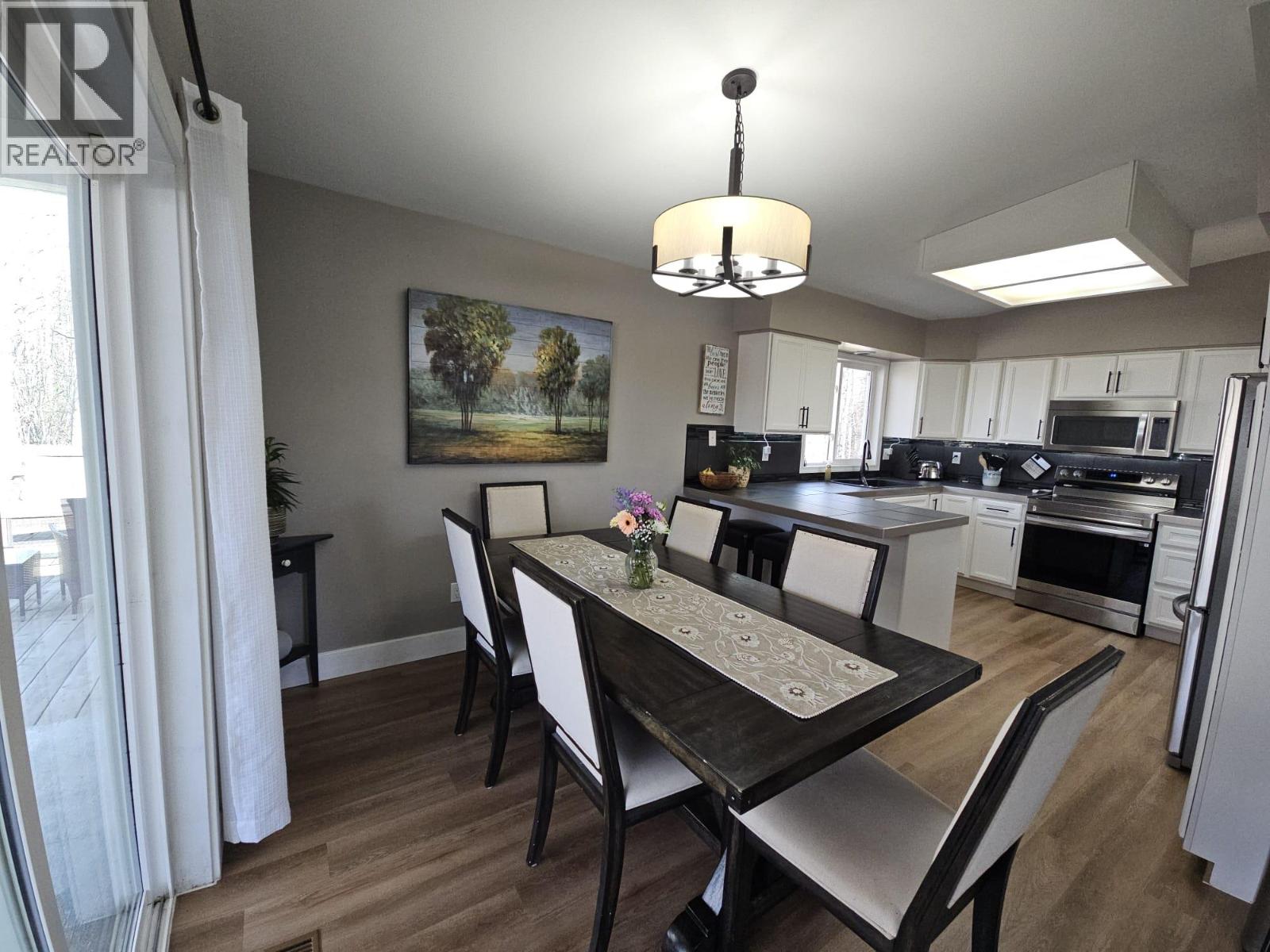 5684 Wabi Estates, Chetwynd, British Columbia  V0C 1J0 - Photo 12 - 10384140