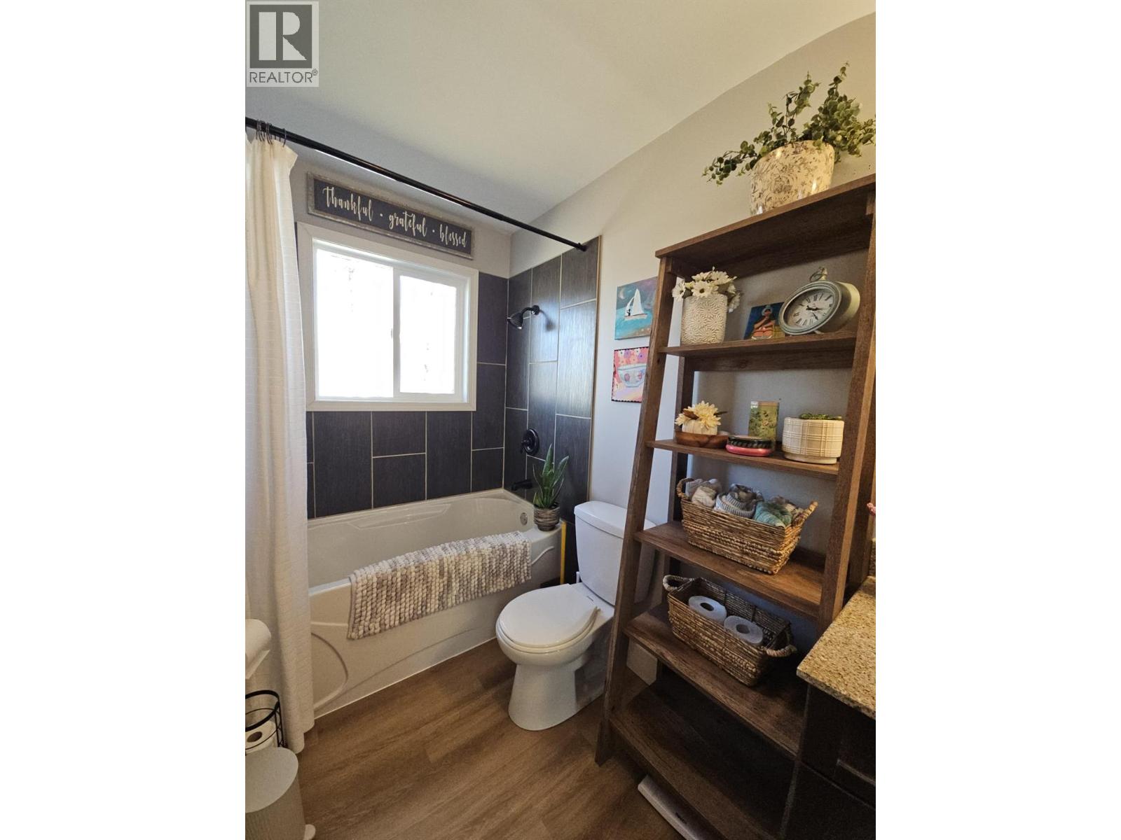 5684 Wabi Estates, Chetwynd, British Columbia  V0C 1J0 - Photo 42 - 10384140