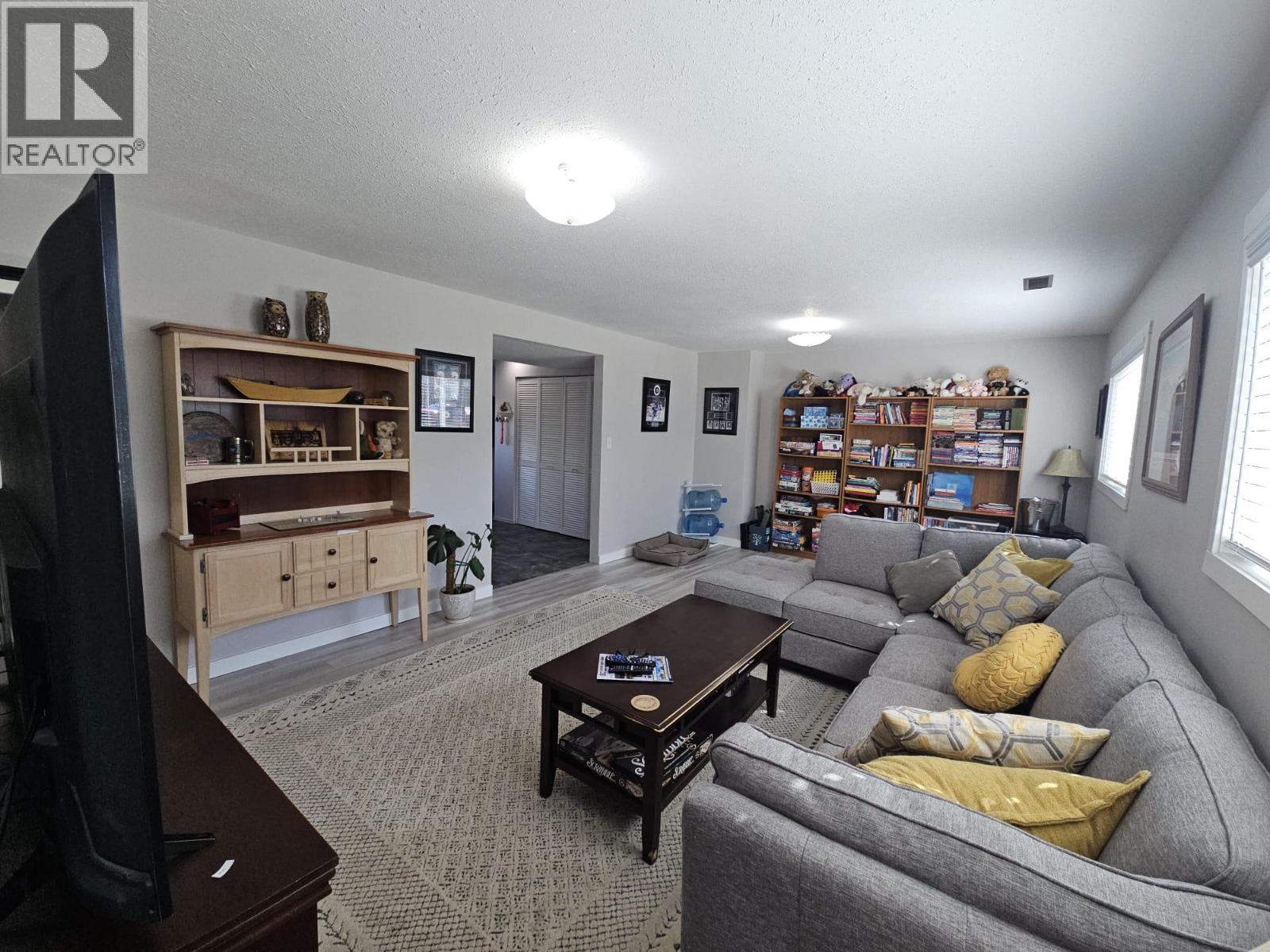 5684 Wabi Estates, Chetwynd, British Columbia  V0C 1J0 - Photo 47 - 10384140